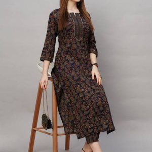 Doongari Wala Women Viscose Rayon Kurta Pant Set