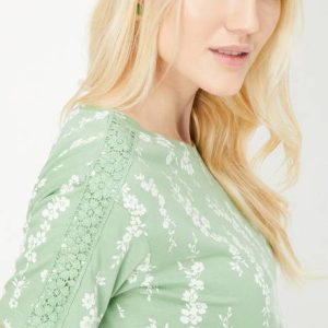 MAX Women Printed Round Neck Pure Cotton Green T-Shirt