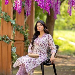 Women Basket Women Cotton Blend Kurta Pant Set