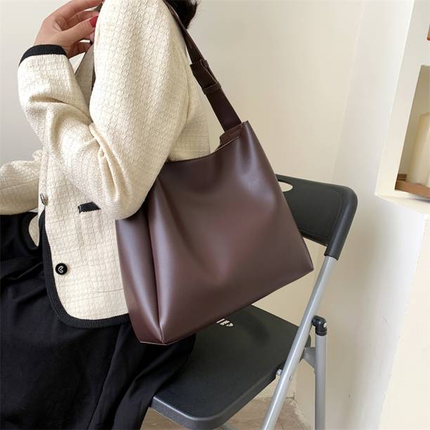 LIZIQI Women Brown Handbag