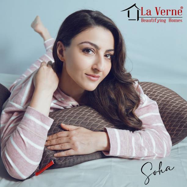 LA VERNE LUXURY Microfibre Geometric Sleeping Pillow Pa...