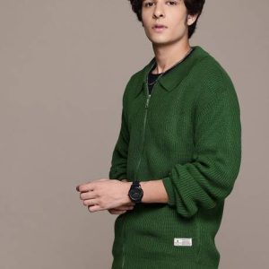 Roadster Men Polka Print V Neck Green Sweater