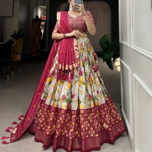 AAYUSHYAM ENTERPRISE Floral Print, Self Design Semi Stitched Lehenga Choli