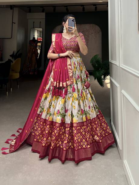 AAYUSHYAM ENTERPRISE Floral Print, Self Design Semi Stitched Lehenga Choli