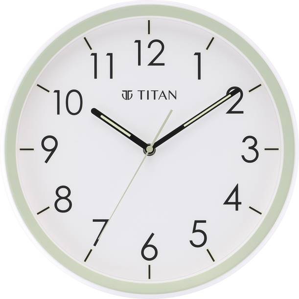 Titan Analog 32.5 cm X 32.5 cm Wall Clock
