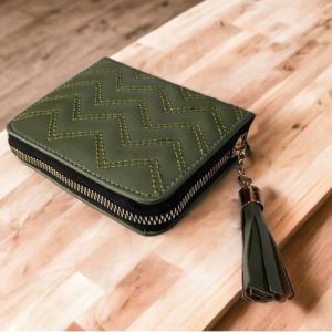 Vinsage Women Trendy, Casual, Evening/Party Green Artificial Le...