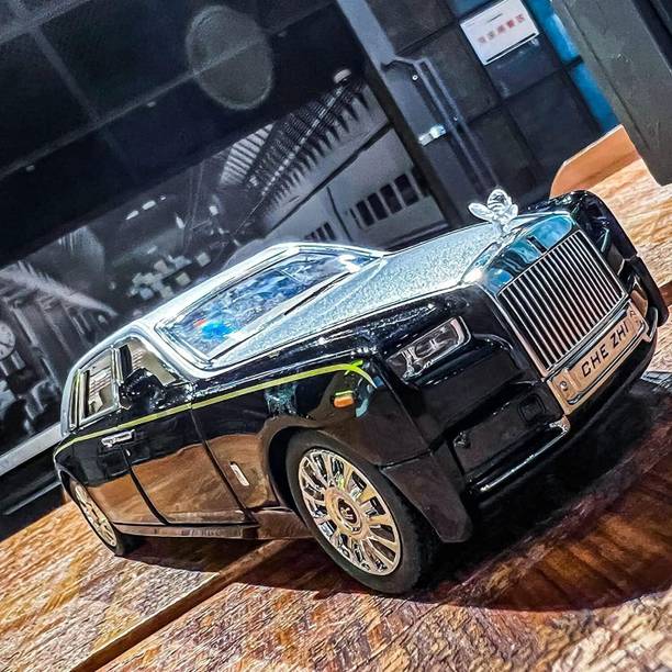 CountryLink Rolls Royce Phantom with 6 Openable Doors, ...