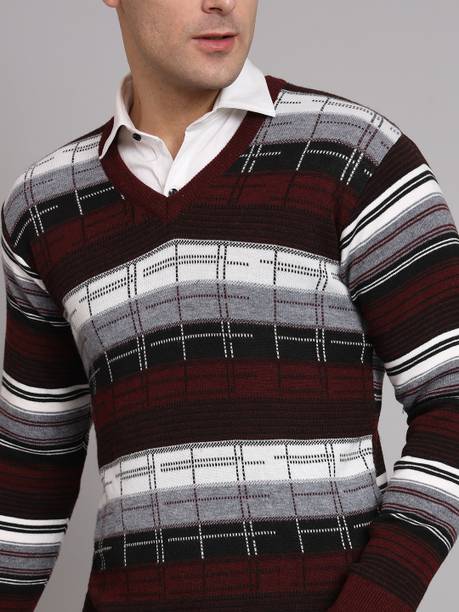eWools Men Colorblock V Neck Maroon Sweater