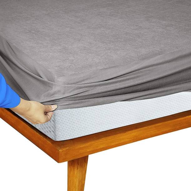 Feelme Elastic Strap Queen Size Waterproof Mattress Cov...