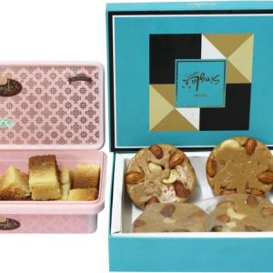 singla's Milk Cake 200g and Soan Halwa 300g Box